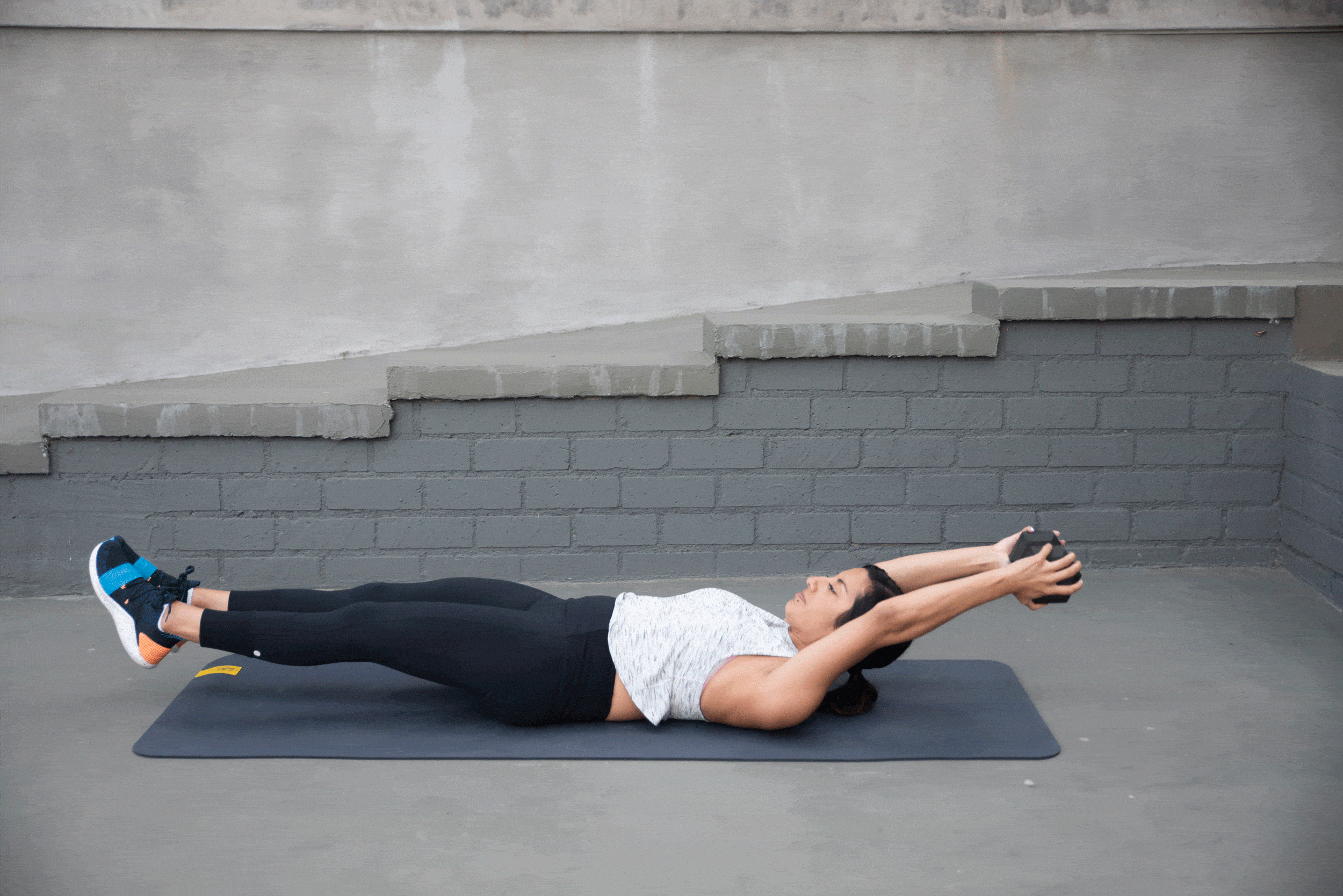 V UPS DUMBBELL WORKOUT BOBBY BERK FITNESS