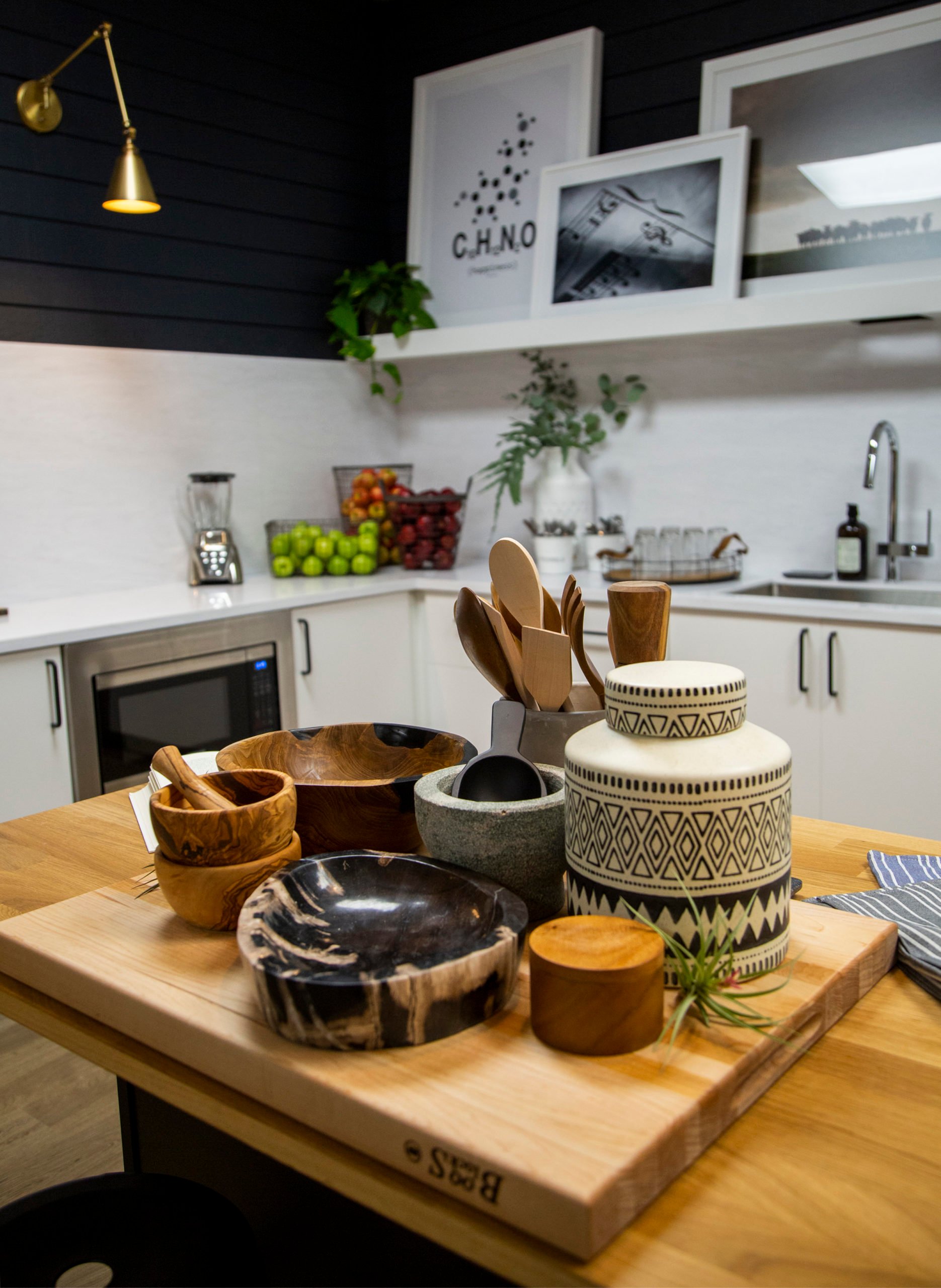 Bobby Berk Queer Eye Kathi Season 4 Makeover 11 scaled