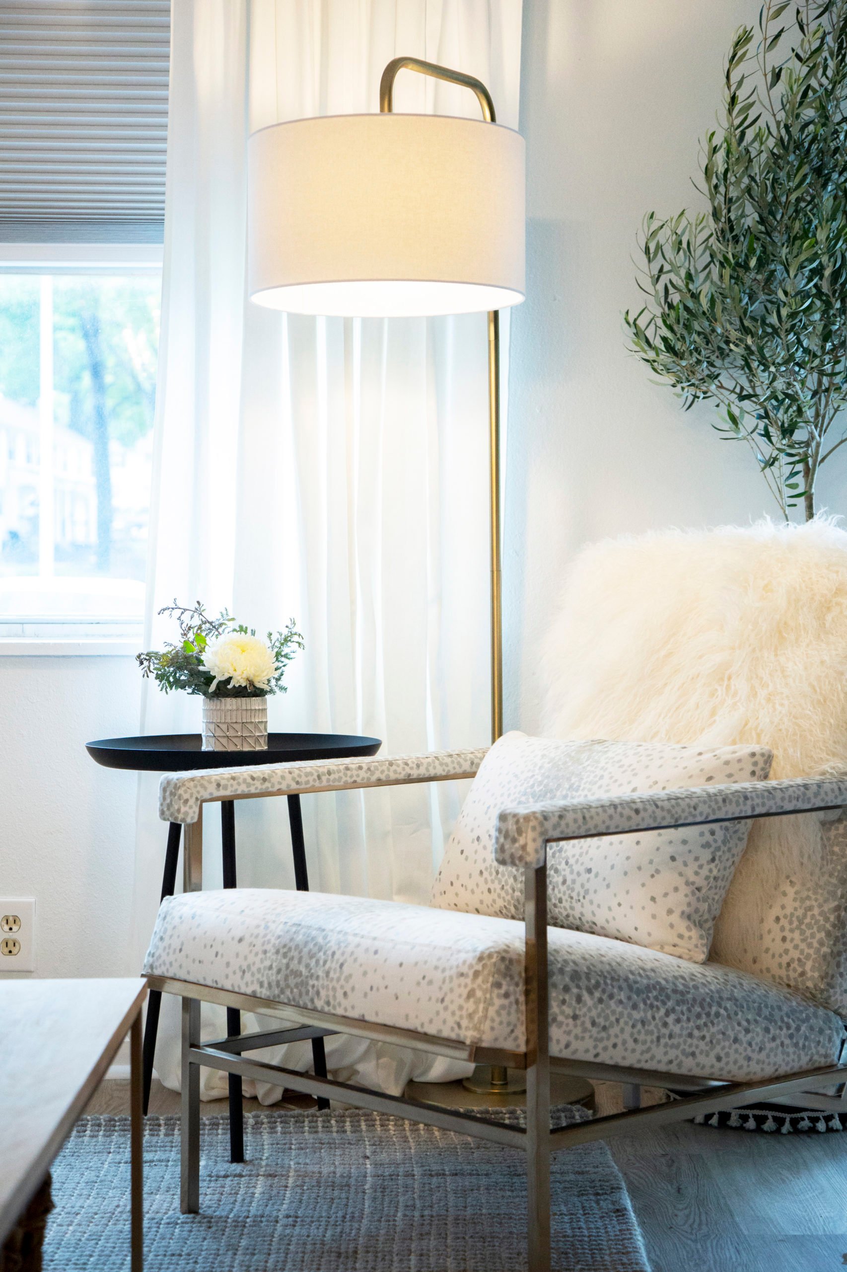 Bobby Berk Queer Eye Makeover Season 4 Wanda Interiors Bright Clean 30 scaled