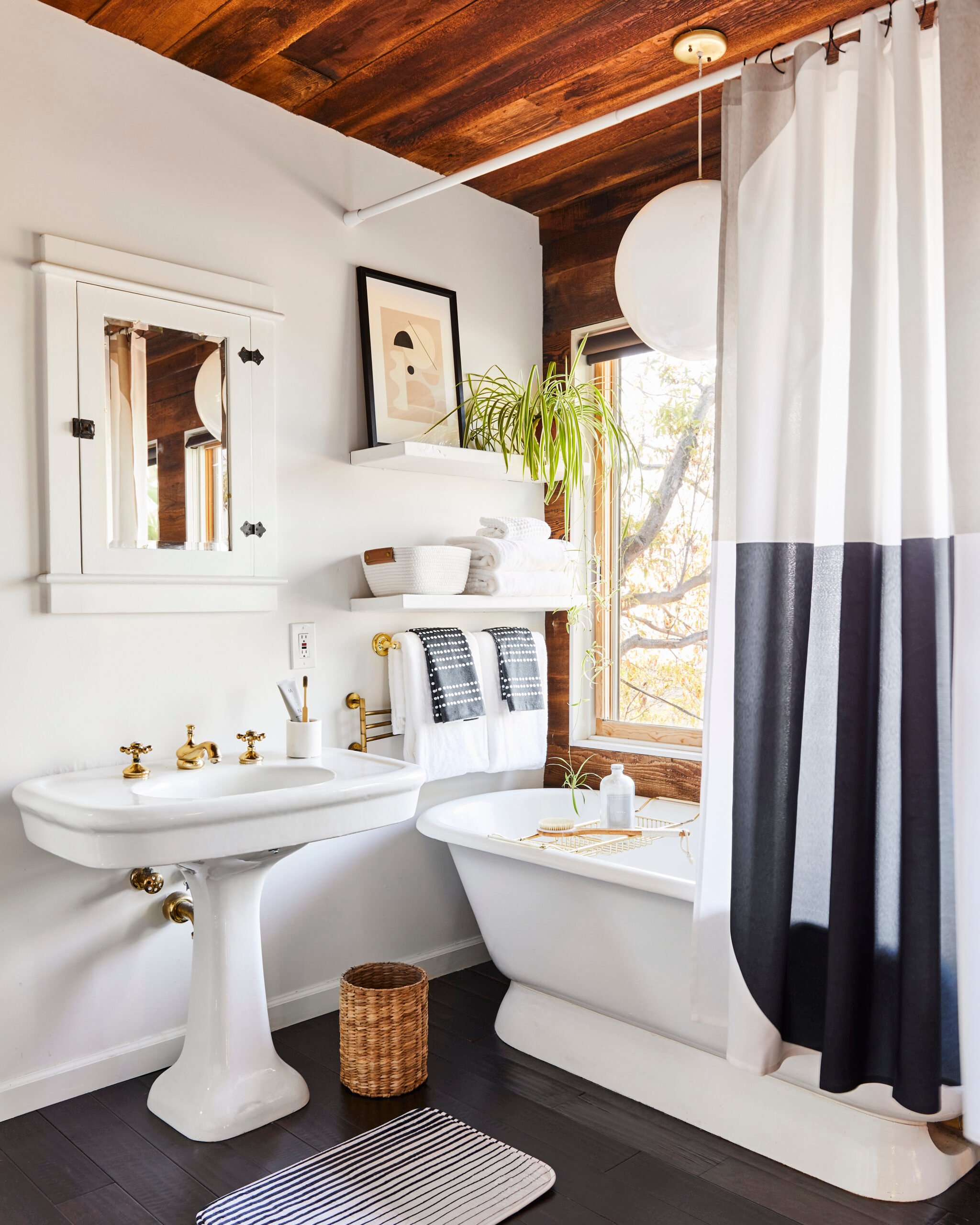 Bobby Berk Bathroom 3 Ways Design 4 scaled