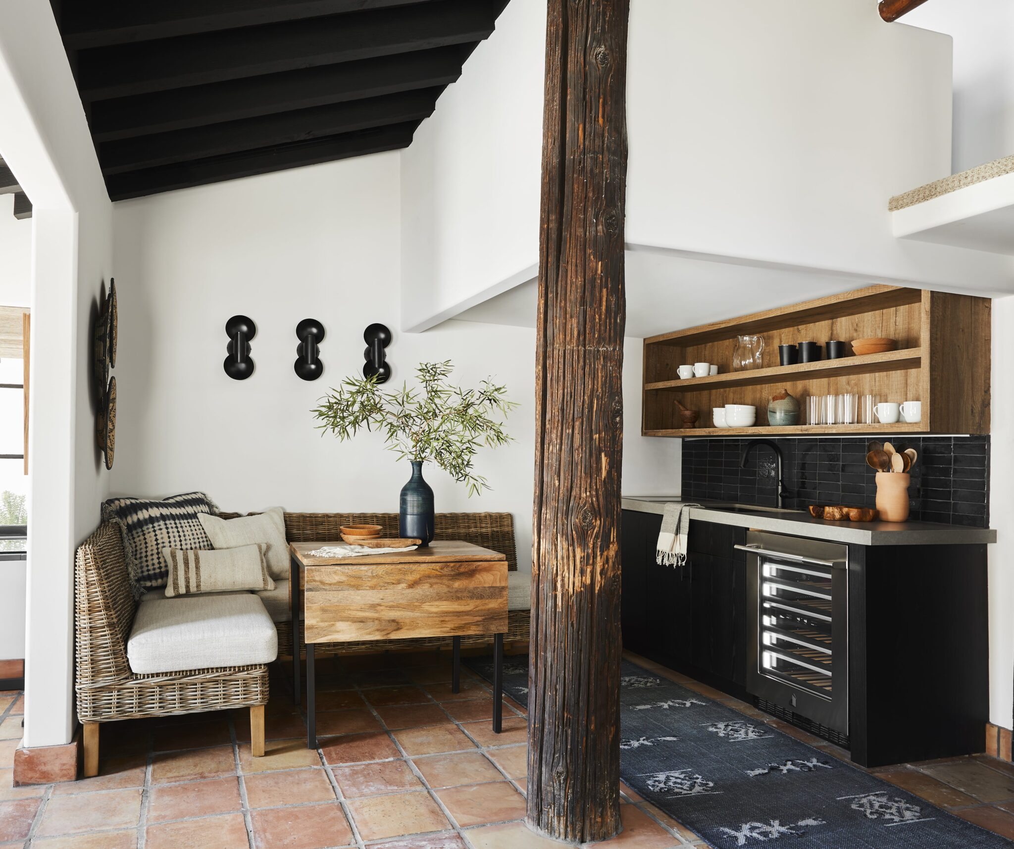 Curated visual reference: What You Need To Know When Decorating A Small Space Photo Inspiration