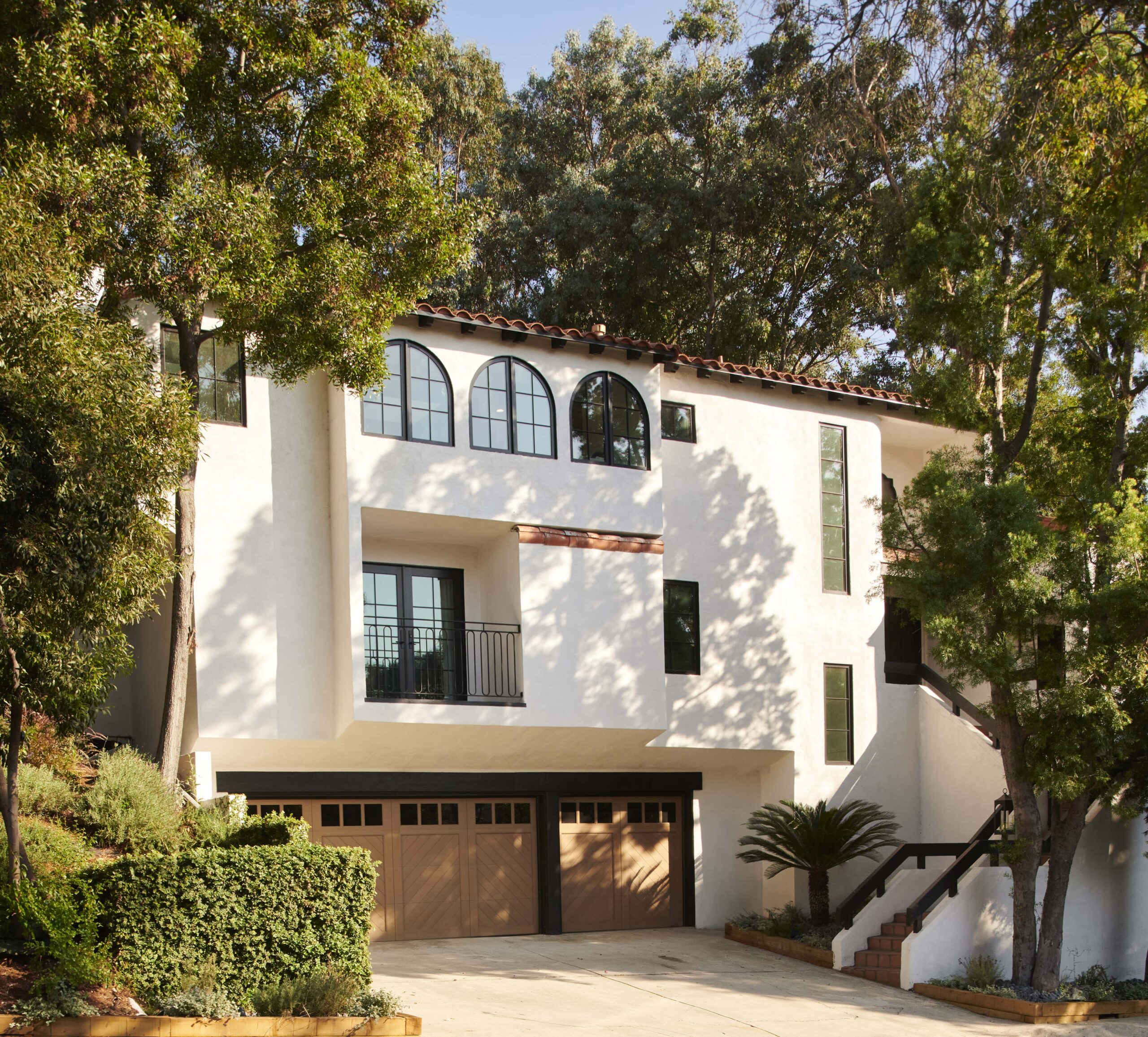 Bobby Berk Headquarters Exterior 35 scaled